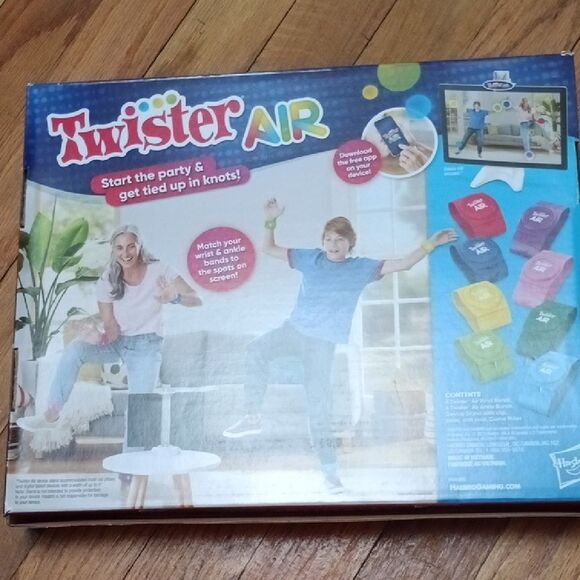 Hasbro Other - Hasbro Twister Air Game - Multicolor